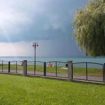 Vip Apartment Siofok